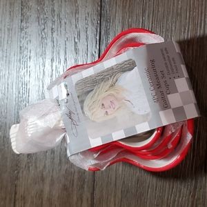 Dolly Parton 4 Piece Guitar Shaped Ceramic Measuring Cups